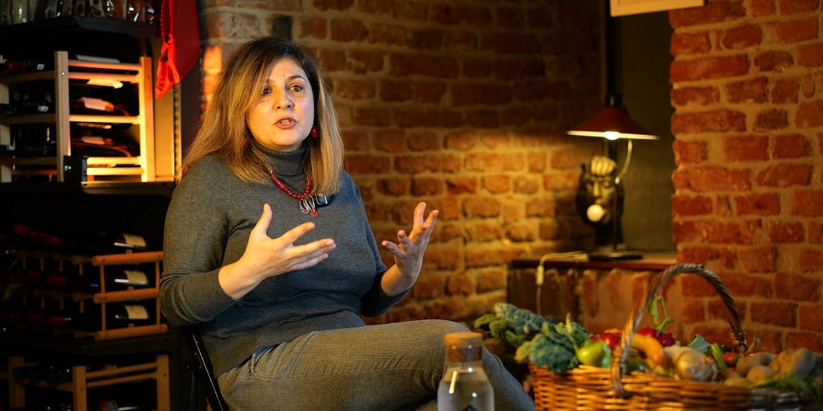 [ad_1] Mihaela Vețan este femeia care aduce oamenii mai aproape de natura, de gusturile autentice și de responsabilitate față de mediul înconjurător