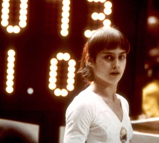 Cum şi-a început Nadia Comăneci ziua de naştere. Melodia ei preferată / “Ne-a arătat tuturor că perfecţiunea poate fi atinsă!” Mesajele COSR şi FR Gimnastică - VIDEO