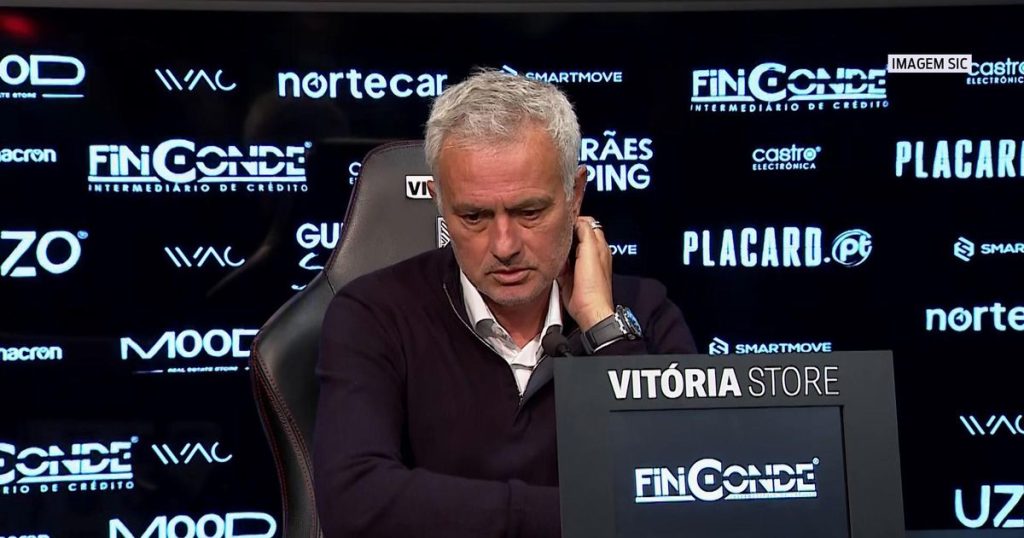 «Má primeira parte? Não concordo. Também não foi medíocre»