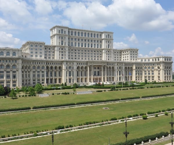 Parlament: S-a adoptat Rezoluția de Înfiinţare a Strategiei Naţionale de