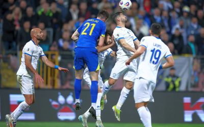 „Cine e nebun aici?” » Presa din Bosnia „a luat foc” când a văzut ce se întâmplă chiar înaintea meciului decisiv cu România