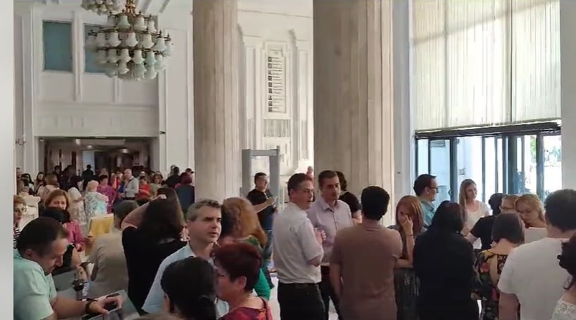 Ministrul Finanțelor: Creștere semnificativă a cheltuielilor de personal, de la 117 miliarde în 2022 la 170 miliarde în prezent, înregistrând o majorare de aproape 43% între 2022 și 2025