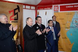 România și Bulgaria refuză să renunțe la Lukoil, în timp ce compania rusească devine un instrument strategic al lui Putin în Europa de Est, cu Viktor Orbán, considerat un aliat de încredere al Rusiei