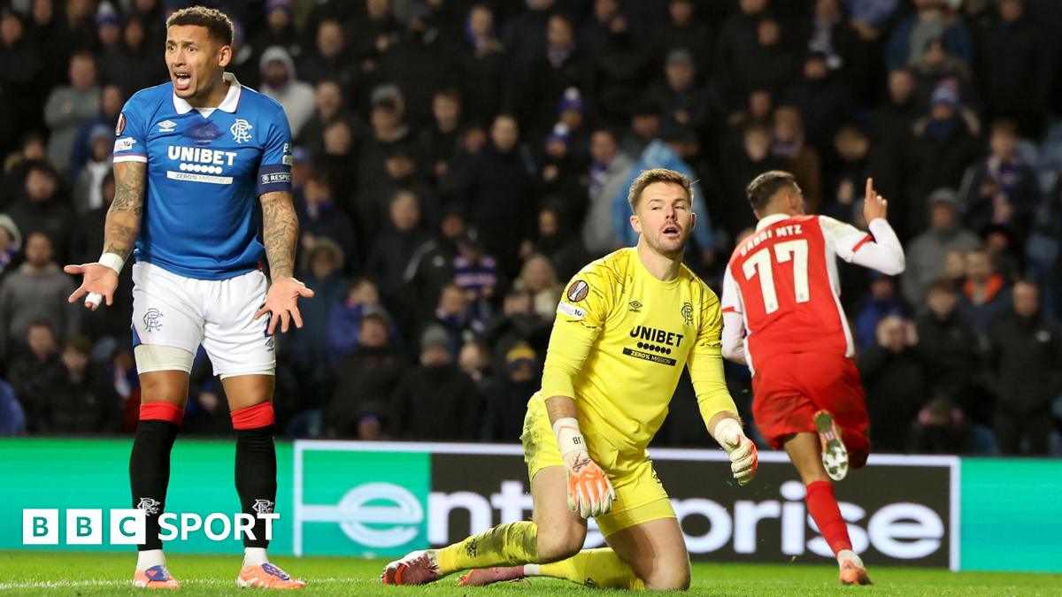James Tavernier reacts after Sporting Braga score against Rangers