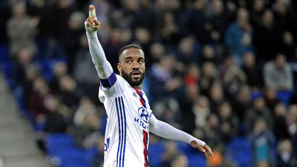 La réaction choc d’Alexandre Lacazette après la défaite de l’OL contre le PSG