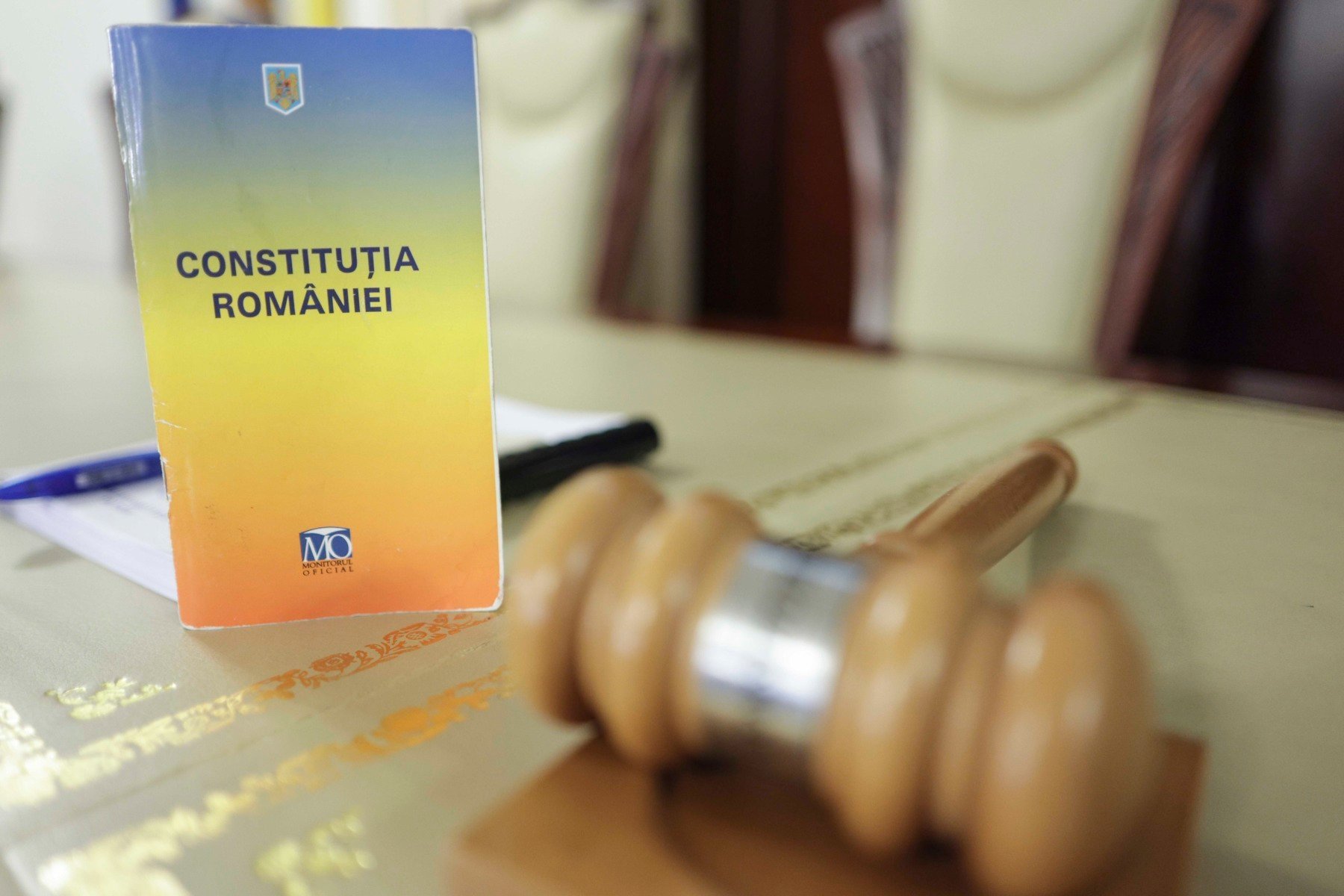 [ad_1] Curtea Constituțională a amânat pentru data de 25 noiembrie luarea deciziei în cazul sesizărilor înaintate de Înalta Curte de Casație și Justiție și de Partidul AUR, referitoare la legea legată de plata pensiilor private, conform unor surse apropiate instanței