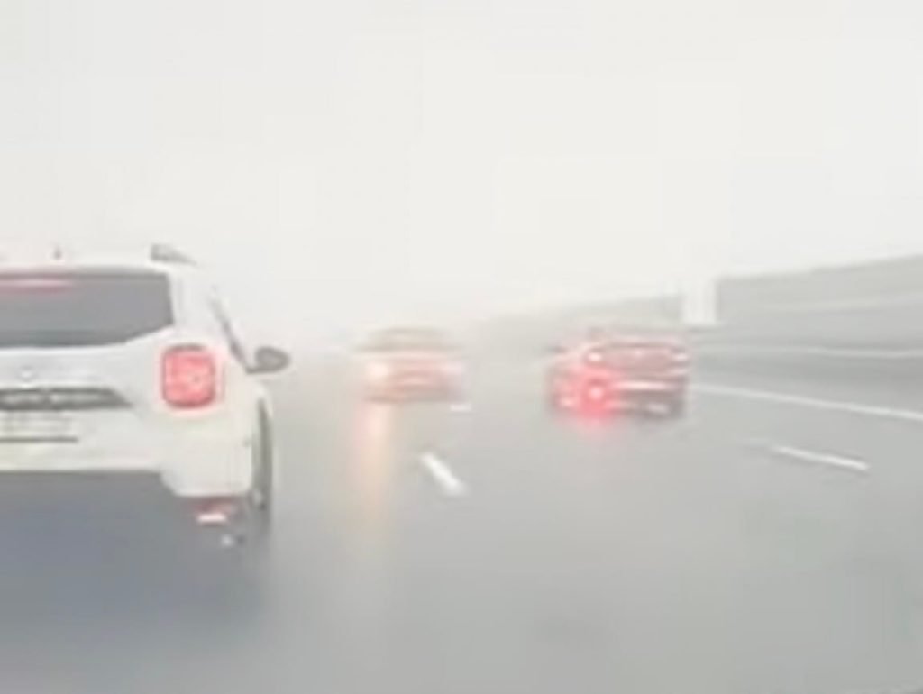 A fost surprins circulând pe contrasens pe Autostrada A3 dintre București și Ploiești și i-a fost confiscat permisul de conducere