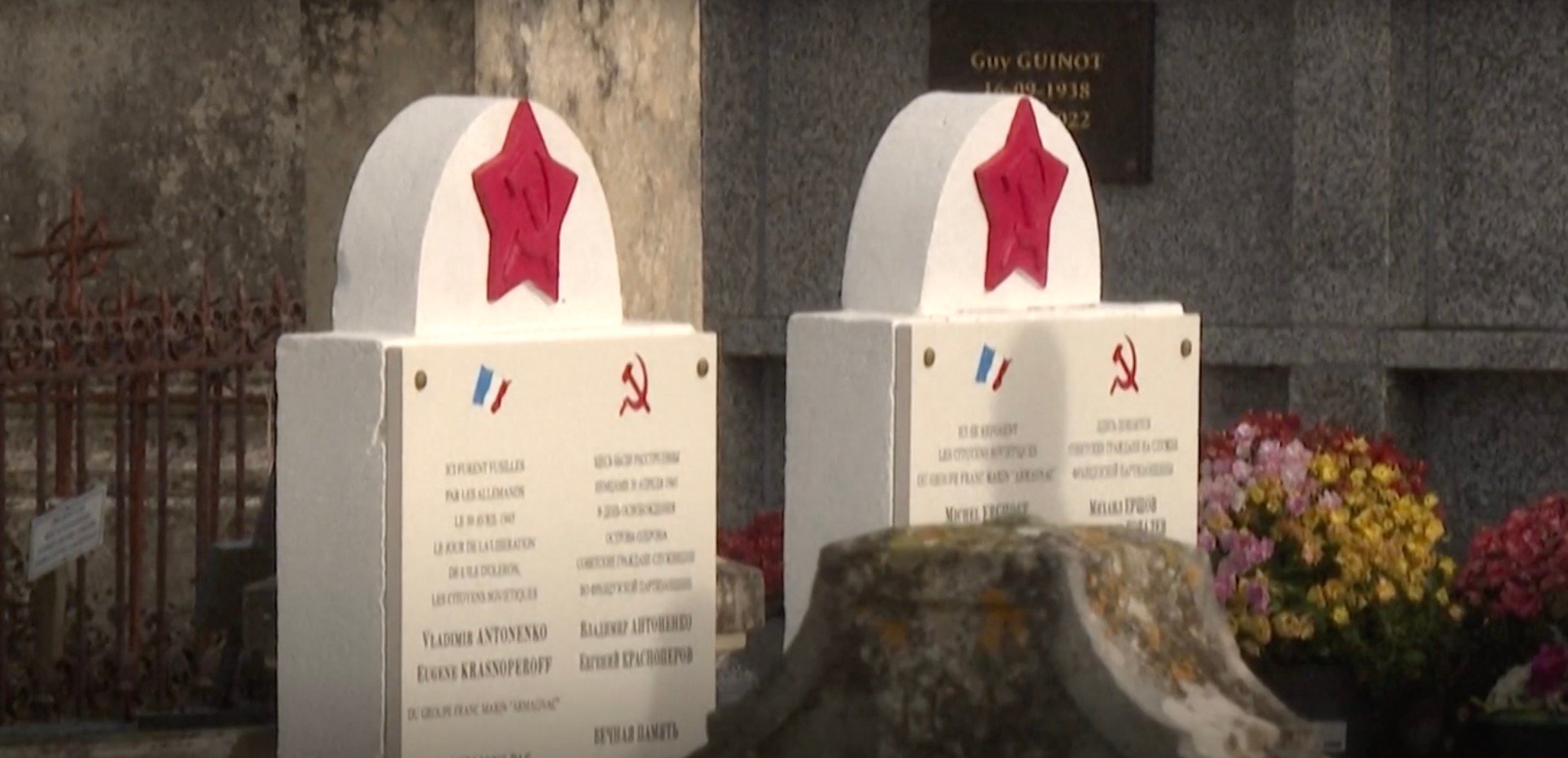 Primirea oficială a ambasadorului Rusiei la un cimitir din partea de vest a Franței stârnește reacții intense în rândul refugiaților ucraineni