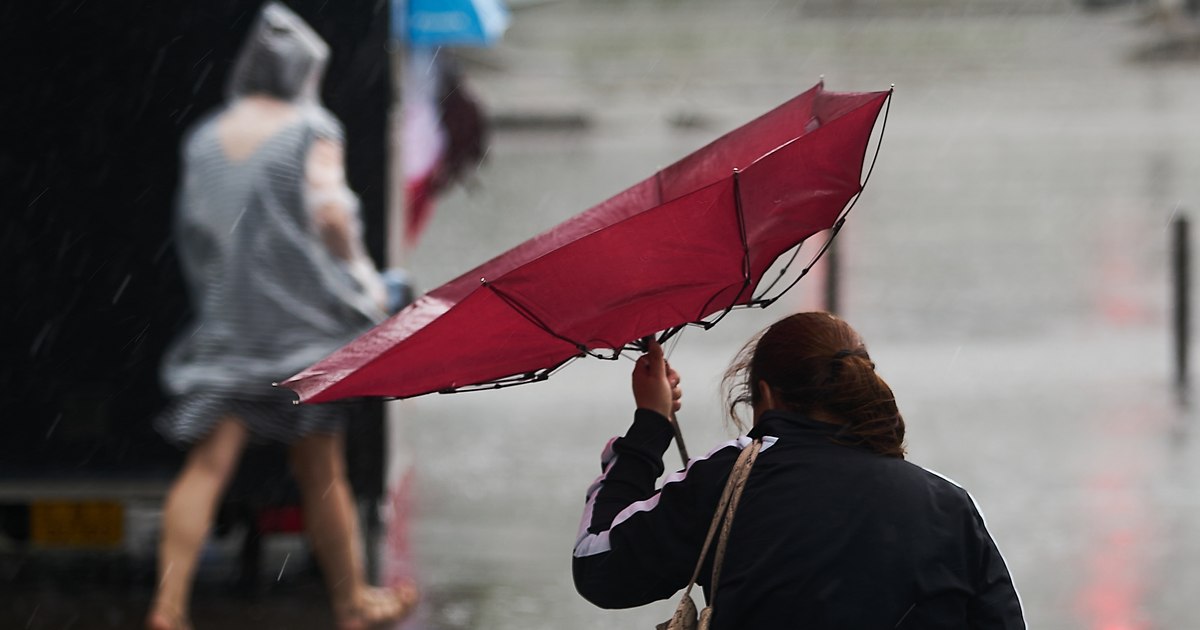 Alertă de vremea rea. Weekend cu ploi și ninsori. Județele care intră sub cod galben