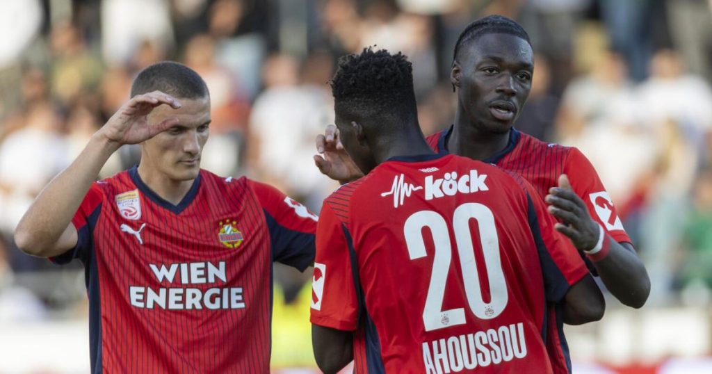 WSG Tirol vs Rapid: Duelul apărătorilor record