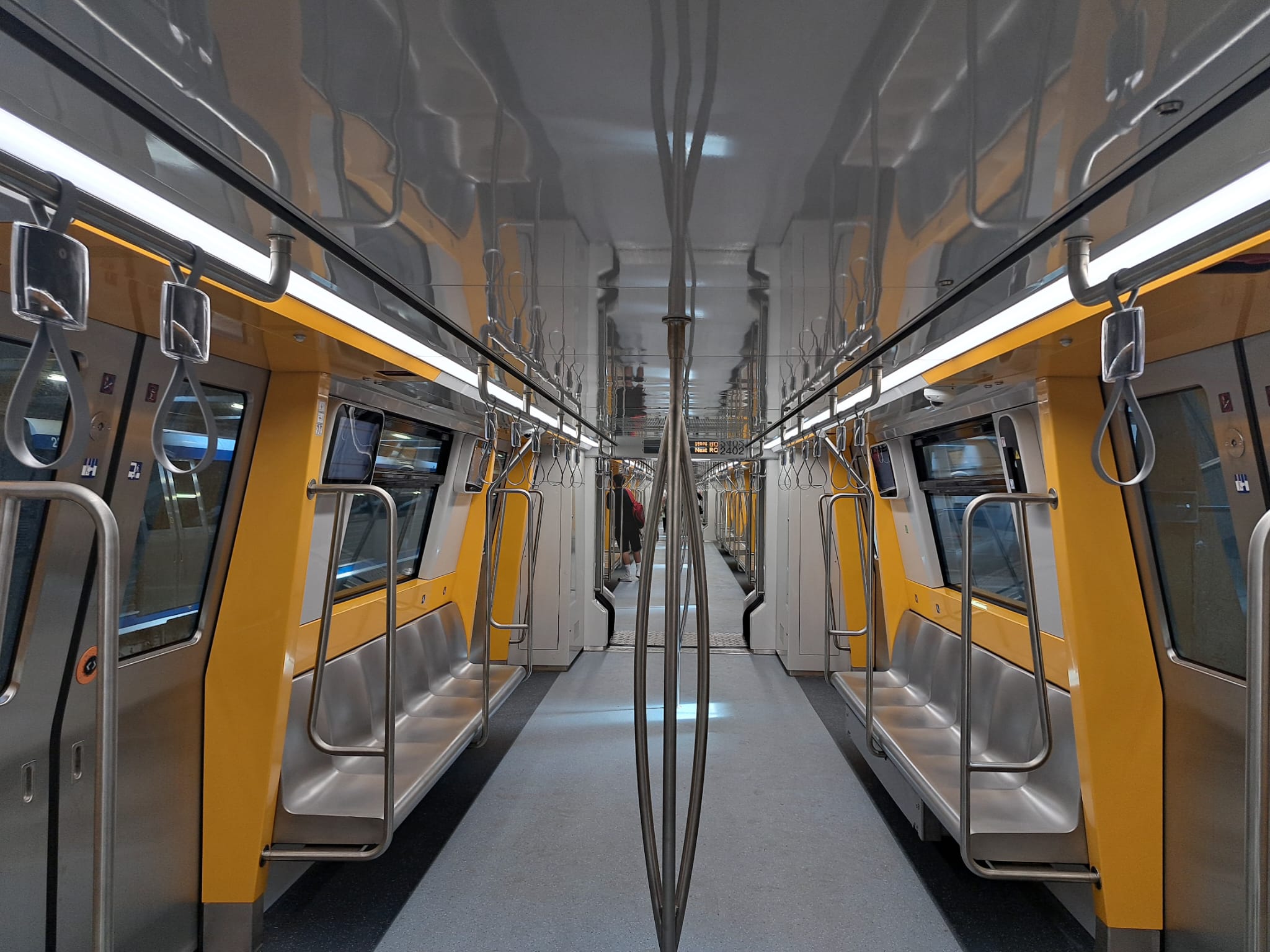 [ad_1] Criza majoră a operatorului rețelei de transport subteran din Capitală: Alstom Transport emergent ca furnizor cu poprire asupra conturilor Metrorex Compania franceză Alstom Transport a decis să poprimeze conturile Metrorex, în contextul unui conflict deschis asupra livrării și punerii în funcțiune a celor 13 trenuri Metropolis pentru Magistrala M5 Drumul Taberei – Eroilor, achiziționate în 2020