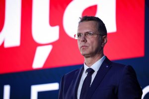 Am refuzat să mă întâlnesc cu respectiva persoană, sunt martor în dosar.