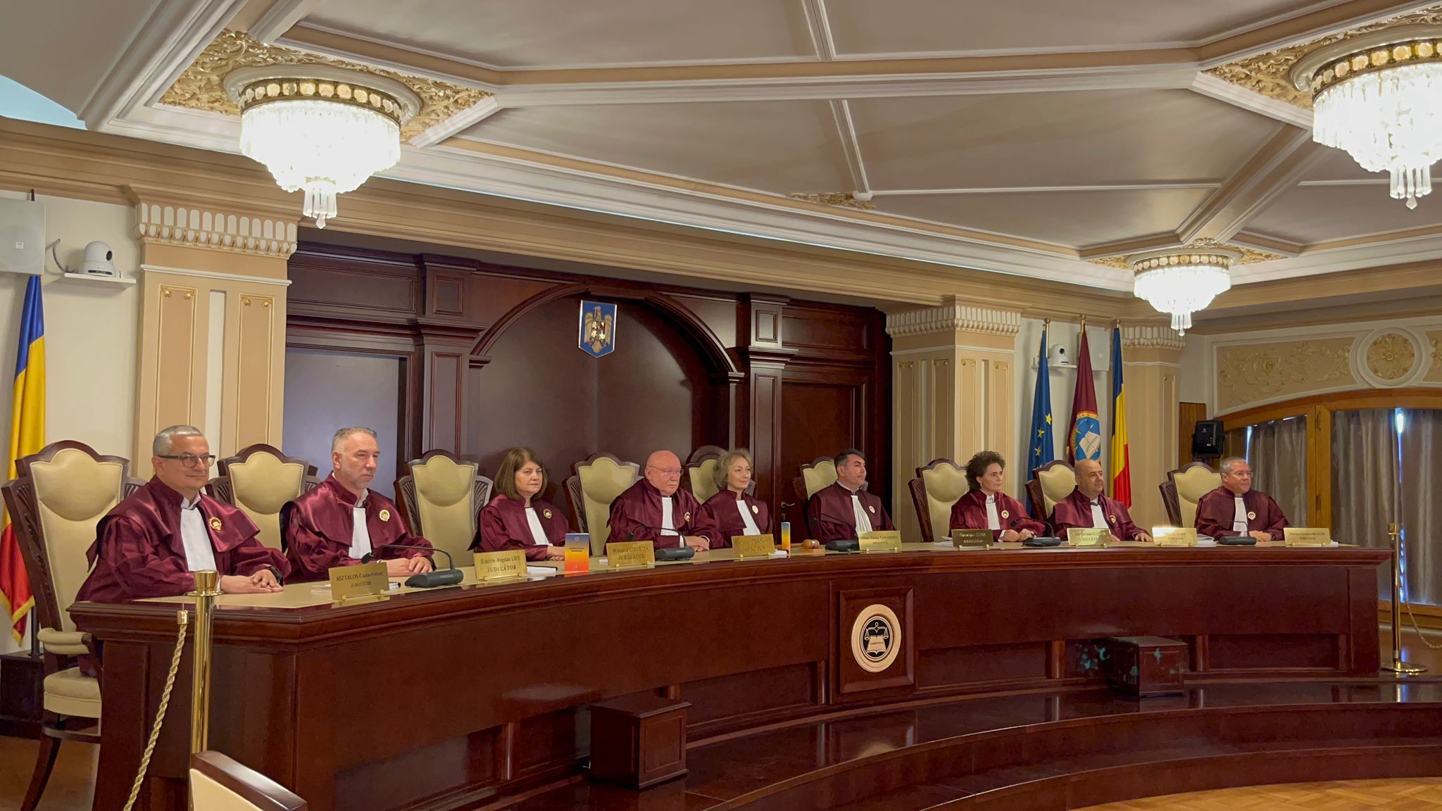 Curtea Constituțională a României a declarat că actul legislativ referitor la remunerarea pensiilor private intră în contradicție cu Constituția țării.