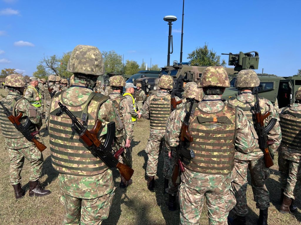 Avocata generală a Curții Europene de Justiție consideră că statele membre ale Uniunii Europene pot impune vaccinarea personalului militar