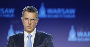 Reacția ministrului Apărării în dosarul de cumpărare de influență