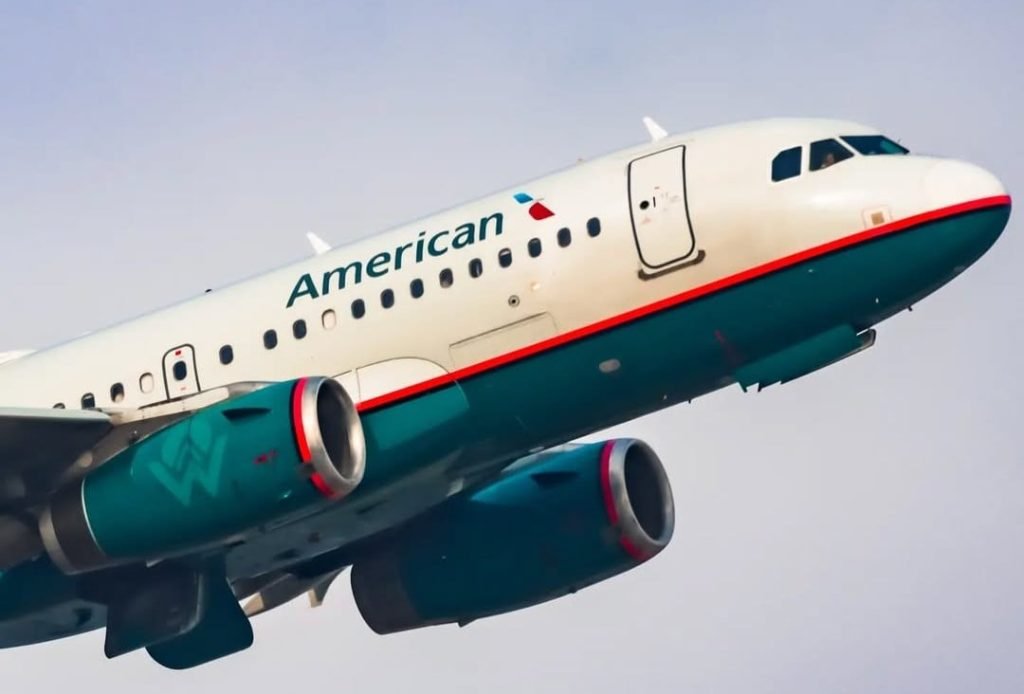 [ad_1] Agenția Federală a Aviației din Statele Unite anunță că, începând de luni, va revoca restricțiile temporare impuse în timpul paraliziei bugetare pentru a gestiona lipsa controlorilor de trafic aerian, potrivit informațiilor transmise de o agenție de presă internațională