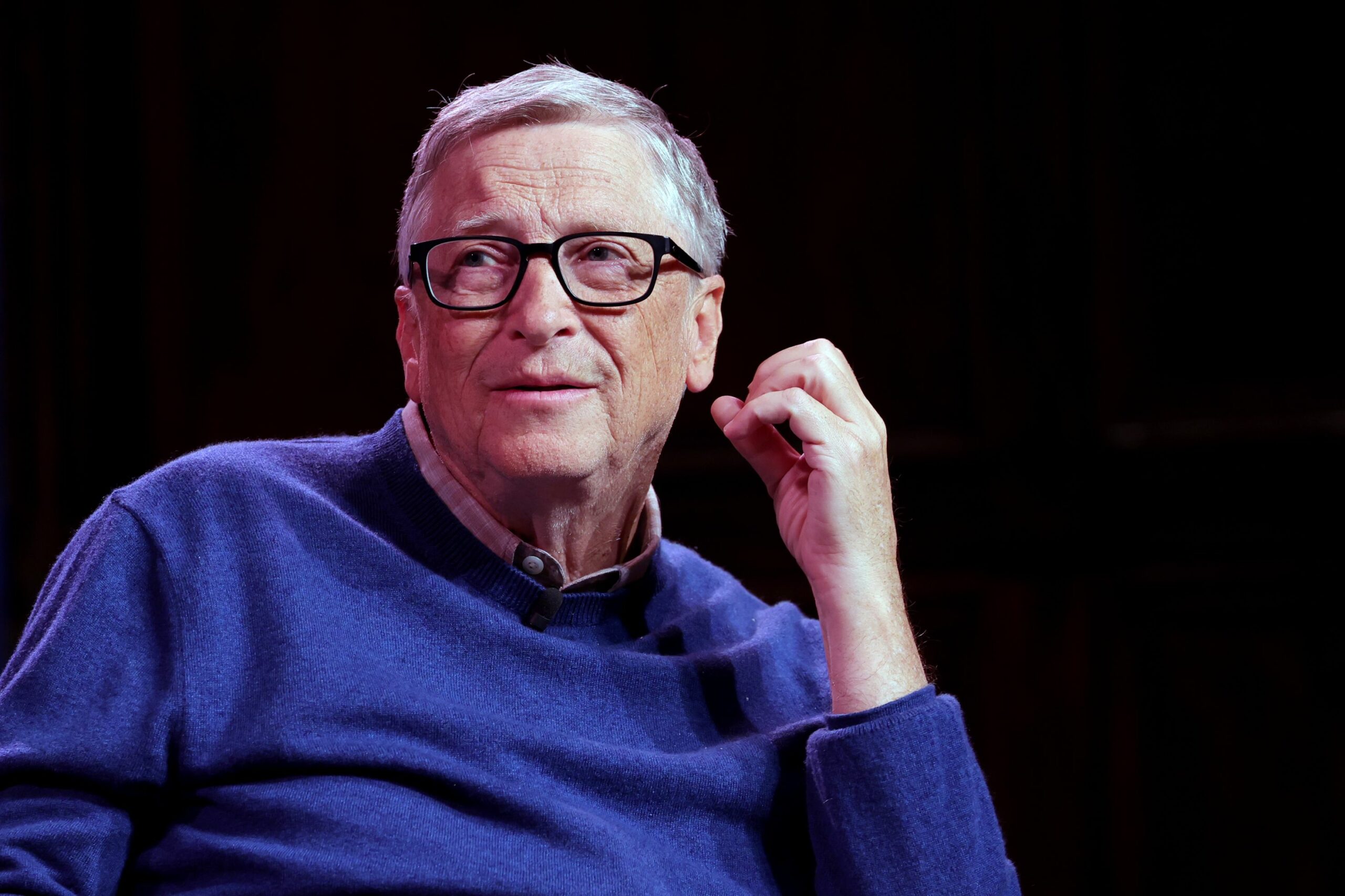 [ad_1] Bill Gates, unul dintre cei mai influenți oameni din domeniul tehnologiei moderne, a atras din nou atenția asupra impactului dispozitivelor mobile asupra tinerilor