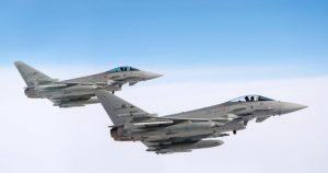 Fostul președinte Traian Băsescu avertizează: Deținerea avioanelor de luptă avansate precum Eurofighter și F-16 nu mai are sens dacă nu reușim să neutralizăm nicio dronă, ajungând astfel într-o situație ridicolă.