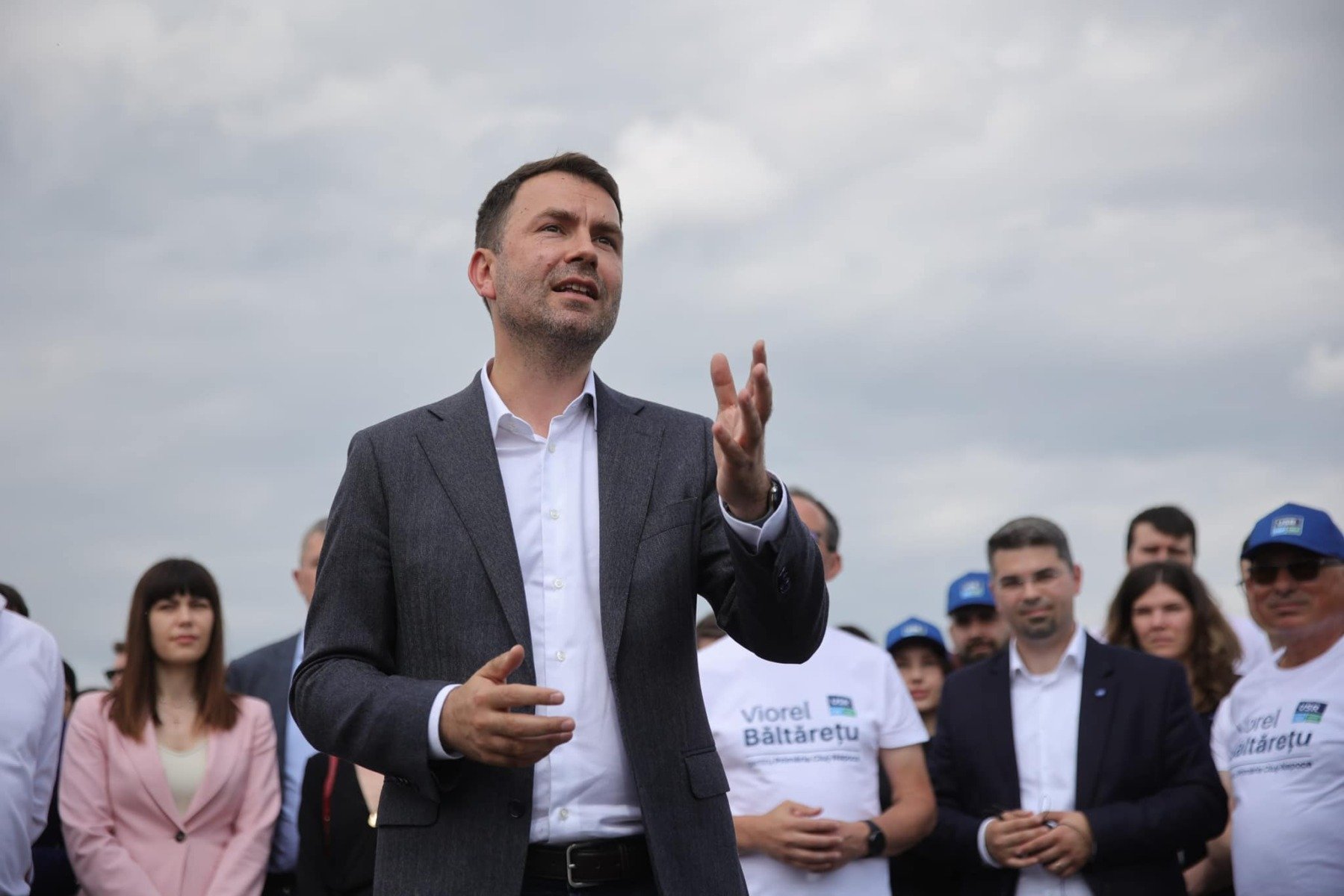 Cătălin Drulă (USR) la RFI: I-i ofer Anei Ciceală o colaborare în Primăria Capitalei, o oportunitate de dialog / Candidata SENS are un sprijin de 7% conform celui mai recent sondaj
