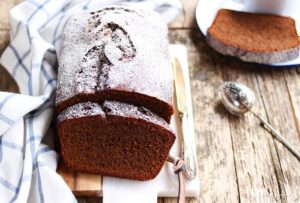 Chec cu gust de cafea, o alternativă de mic dejun care ne pregătește pentru weekend, perfect și ca desert alături de o cremă delicioasă de vanilie sau mascarpone