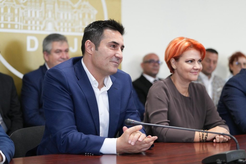 Claudiu Manda (PSD) îl critică pe Bolojan: Liderul din Oradea pare hotărât să nu cedeze scaunul / Sprijin pentru PNL în cazul schimbării premierului