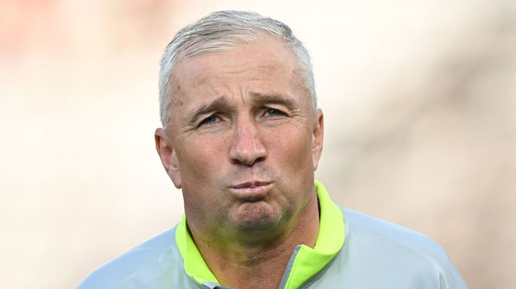 dan-petrescu.jpg