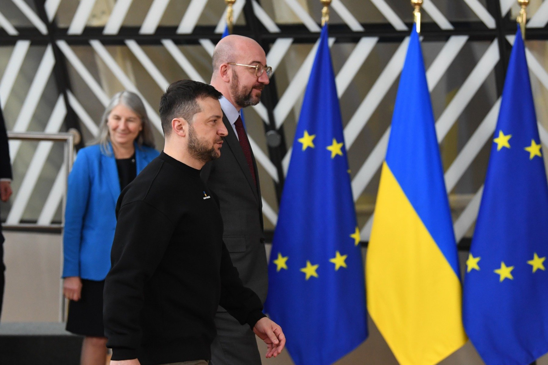 Actualitate în timp real: Întâlnirea UE-Ucraina după discuțiile importante din Elveția / Oficial german: Conferința de la Geneva a reprezentat un succes semnificativ pentru Europa