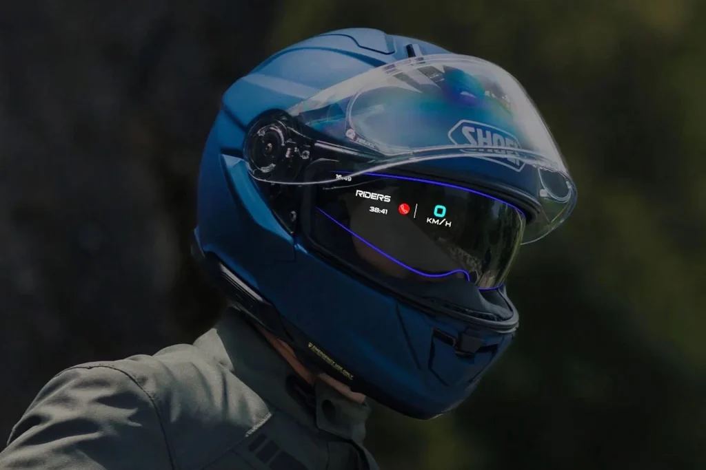 [ad_1] Shoei lansează prima cască din lume echipată cu tehnologie avansată de realitate augmentată