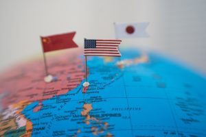 Forțe navale ale Pazei de Coastă au pătruns în apele teritoriale japoneze, în timp ce Beijingul avertizează cetățenii să nu efectueze călătorii în Japonia