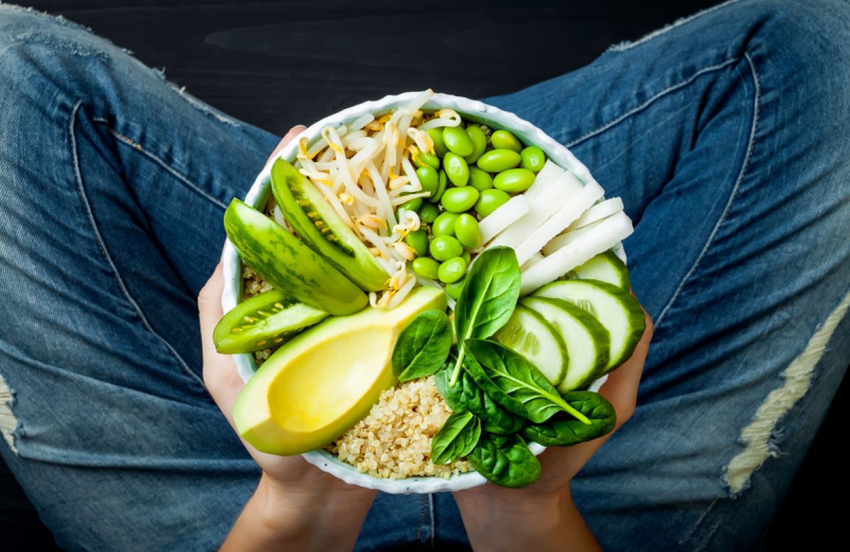 Ce sunt semințele verzi denumite edamame, din ce motiv devin tot mai populare și ce beneficii au, fiind unul dintre puținele produse vegetale care furnizează toate aminoacizii esențiali