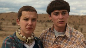 Iata o reformulare a titlului: “O clipă nouă cu Hopper și Joyce, prezentată într-un nou trailer cu unsprezece trenuri”