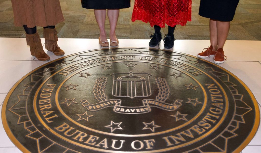 Judecător american descoperă greșeli majore în ancheta contra fostului director FBI James Comey, în timp ce procurorul federal implicat în caz are legături apropiate cu Donald Trump