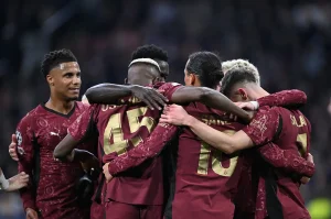 Galatasaray için yazarların yorumları