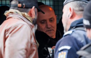 Ministrul Justiției: returnarea celor trei persoane urmărite internațional s-a făcut printr-o procedură de extrădare, ei nu s-au prezentat voluntar în fața autorităților