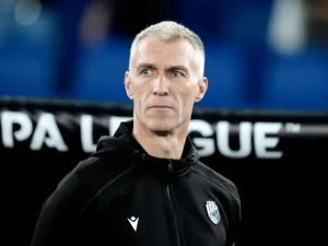 Iată o reformulare a titlului: “Prezentare a meciului dintre Viktoria Plzen și Fenerbahce: previziuni, știri despre echipe, alinierea jucătorilor pe teren”