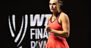 Tennisistă în plină ascensiune, Aryna Sabalenka pare să nu fie motivată de câștiguri financiare. Iată ce a declarat aceasta atunci când a aflat că se află la doar două meciuri distanță de cel mai mare premiu al carierei sale.