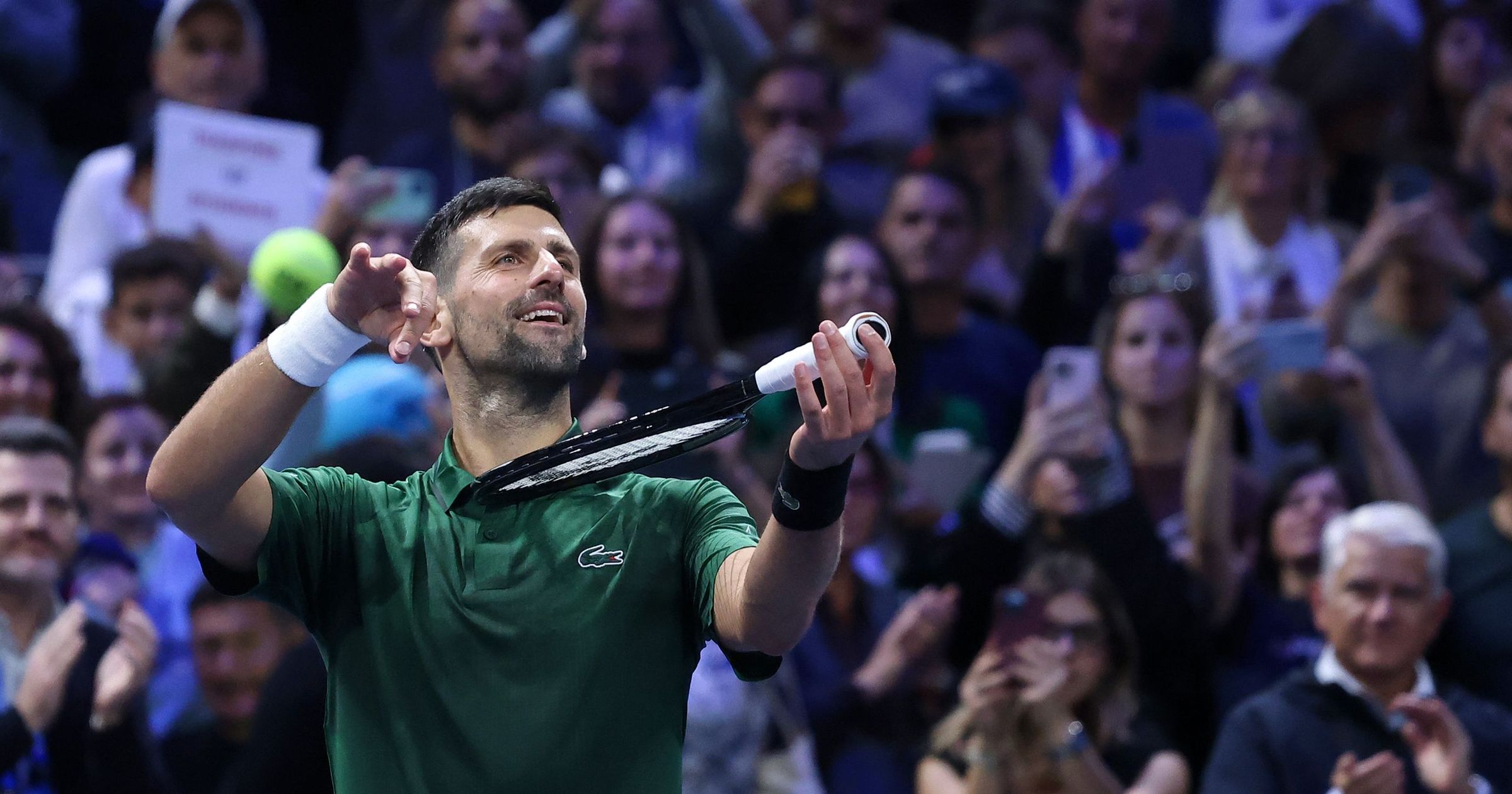 Djokovic câștigă titlul 101, depășind recordul lui Federer.