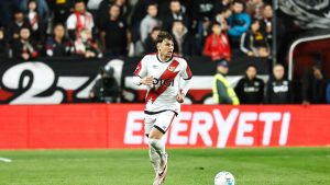 Andrei Rațiu a făcut свой debut pe teren la scorul de 0-2, urmat de o revenire spectaculoasă! Evaluarea primită de jucătorul român.