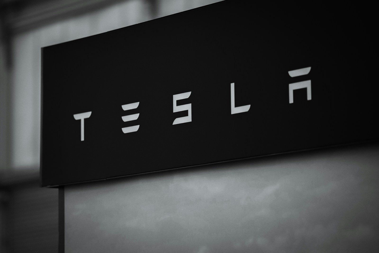 Acționarii Tesla votează favorabil pentru salariul de 1.000 de miliarde de dolari al lui Elon Musk, cu o majoritate de peste 75%