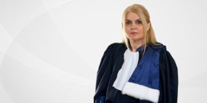 Iulia Motoc, judecător la Curtea Penală Internațională: Femicidul, o urmare gravă a inegalităților de gen și a structurilor sociale patriarhale