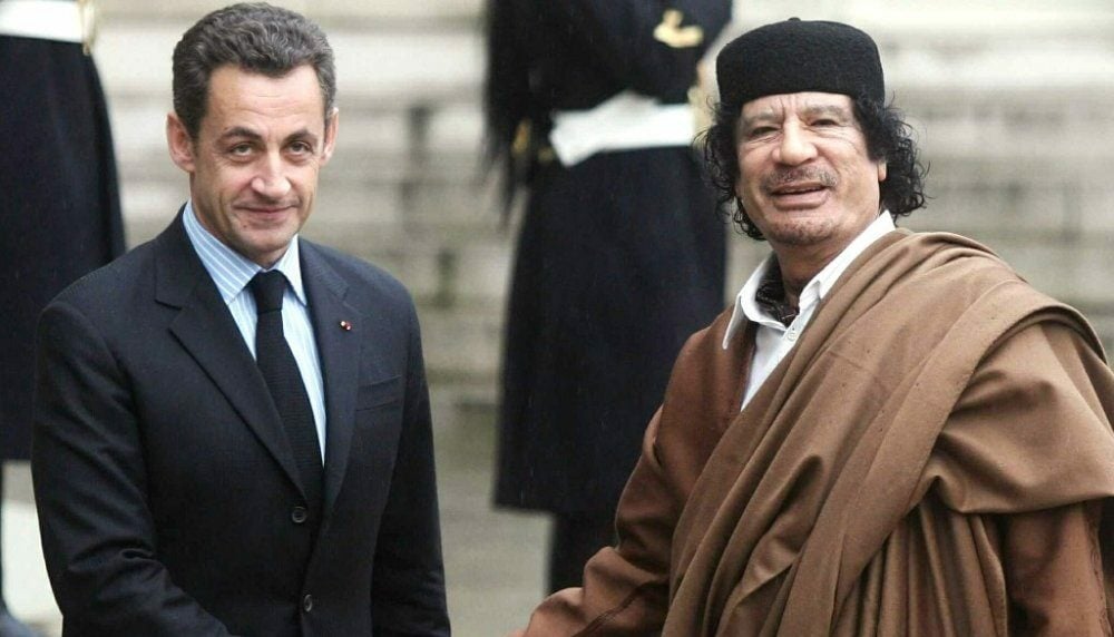 nicolas-sarkozy-muammar-gaddafi-e1692967373817.jpg
