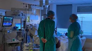 Un medic ATI la final de carieră despre provocările tot mai mari ale sistemului medical: „Este din ce în ce mai dificil și riscant” / Rezidenții continuă să activeze fără salariu în timpul gărzii, efectuând voluntariat