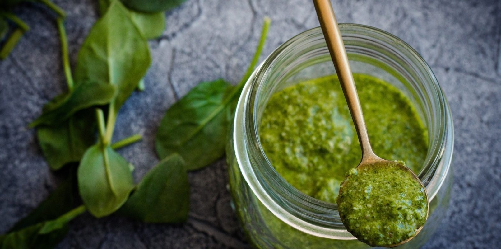 pesto-4145935_1920-pixabay.jpg