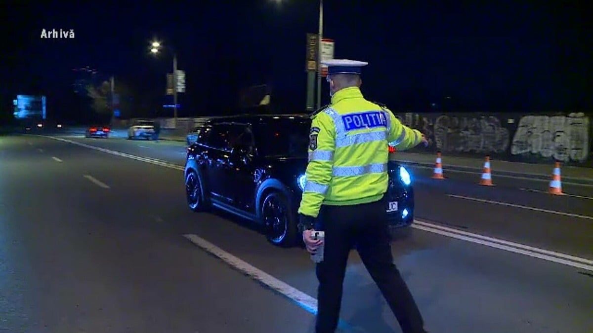 Peste 600 de permise de conducere reținute în ziua de sâmbătă, reprezentând 7% din totalul șoferilor opriți pentru control / Viteză excesivă și consum de alcool, principalele motive de oprire / Peste 3000 de polițiști și jandarmi au fost prezenți în teren