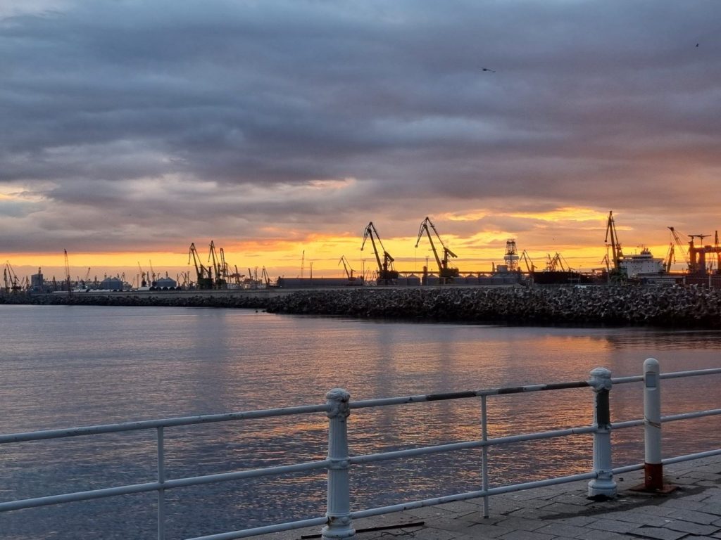 portul-tomis-constanta-turism-marea-neagra-faleza-apus22.jpeg