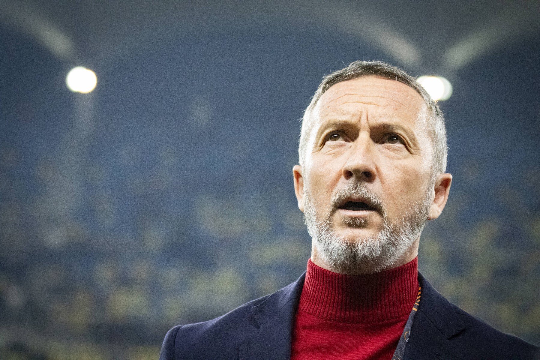 [ad_1] Mihai Stoica, președintele Consiliului de Administrație al clubului FCSB, consideră că jucători de la Dinamo și Rapid pot reprezenta soluții pentru echipa națională a României