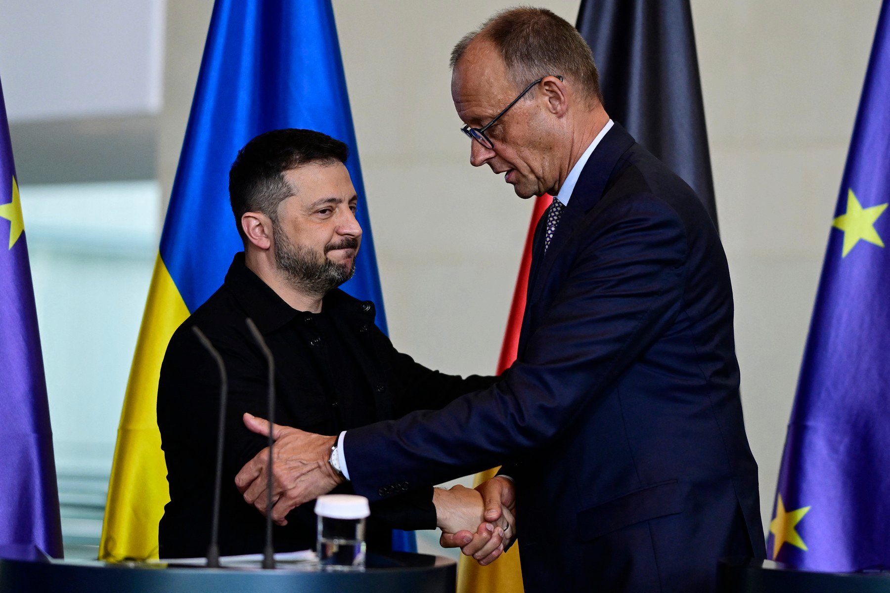 Experți internaționali pentru G4Media:Ce alternative are Ucraina dacă nu acceptă planul propus de Trump?