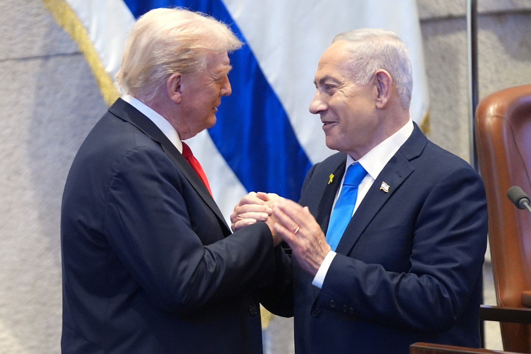 Donald Trump a transmis o scrisoare liderului israelian, solicitând îndreptățirea premierului Netanyahu, acuzat de corupție