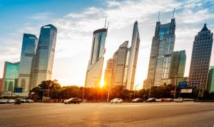 Cum să previi efectele de rolling shutter și flicker în filmarea în lumină LED sau neon