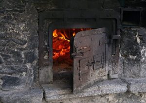 Persoanele și familiile aflate în situații de vulnerabilitate pot depune solicitările pentru sprijinul de încălzire până la data de 20 noiembrie, pentru prima lună a sezonului rece